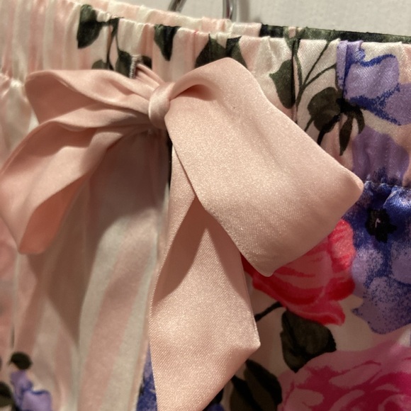 Victoria’s Secret Floral Vine Stripe Satin Sleep Shorts - Picture 11 of 15